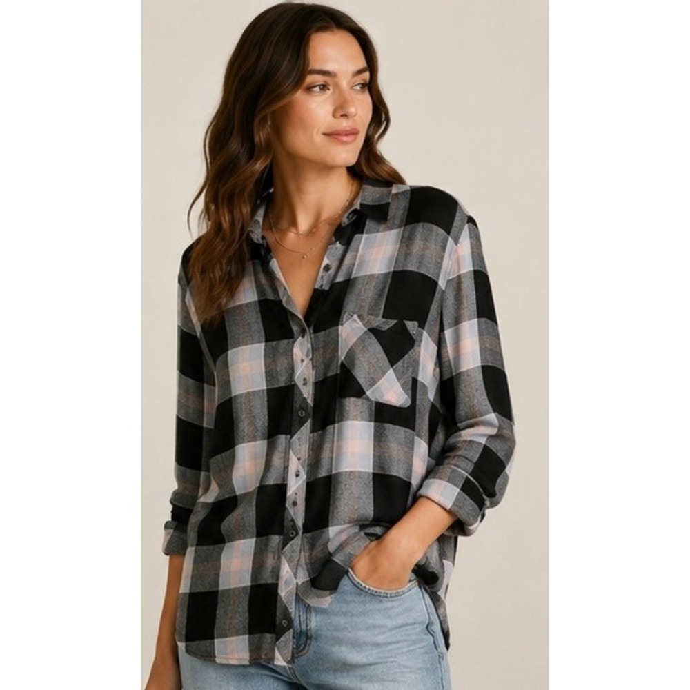 Rails Hunter Plaid Button Down Shirt Black Grey Peach Rayon Flannel Style Size M